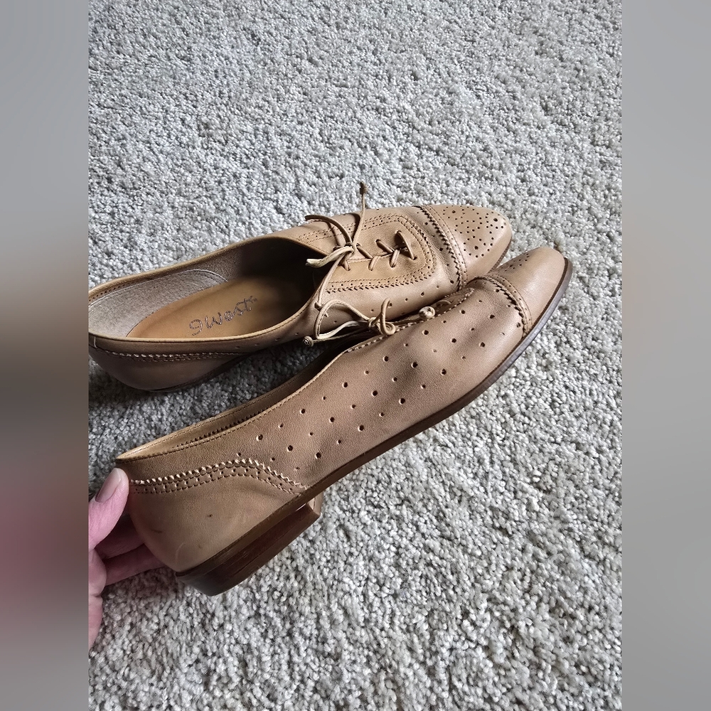 Vintage 9 West Beige Soft Leather Lace Up Oxford Flat Made In Brazil Sz. 8.5 M - Picture 4 of 7